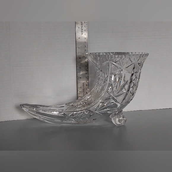 Vintage Large Crystal Horn of Plenty Vase 6 Inches tall SEE DESCRIPTION - Picture 2 of 6